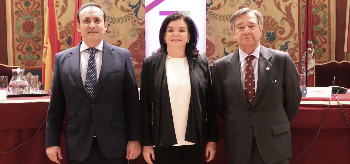 De izquierda a derecha: Eduardo Pastor, Carmen Peña y Luis González (Foto: Grupo Cofares)