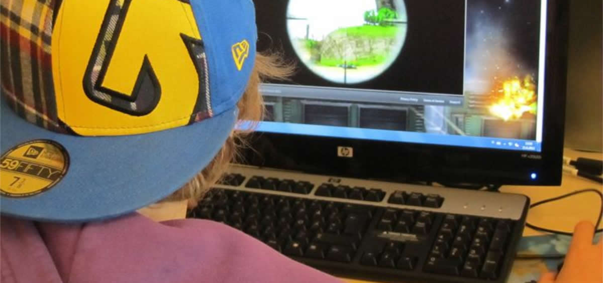 El tiempo de acceso de los niños a videojuegos y dispositivos electrónicos con acceso a internet debe limitarse
