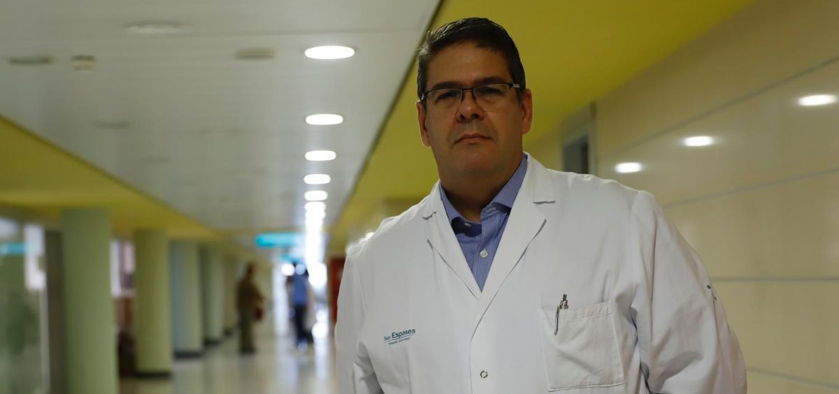 Dr. Pedro Sarría Echegaray, jefe de sección de Otorrinolaringología y Cirugía de Cabeza y Cuello del Hospital(Foto. Gobierno Islas Baleares) 