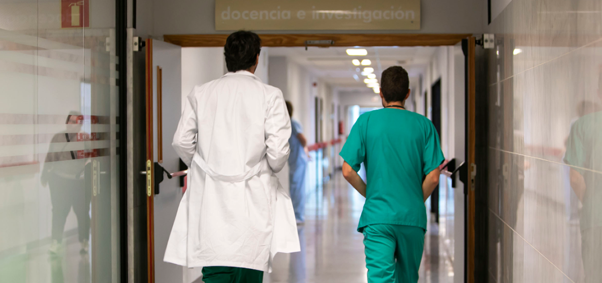 Profesionales sanitarios en un centro hospitalario (Foto. Xunta de Galicia)