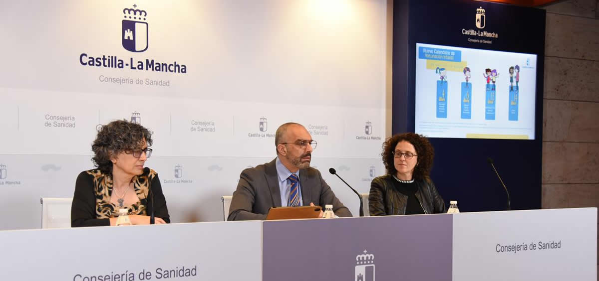 Presentación del nuevo calendario vacunal infantil de Castilla   La Mancha (Foto. Sescam)