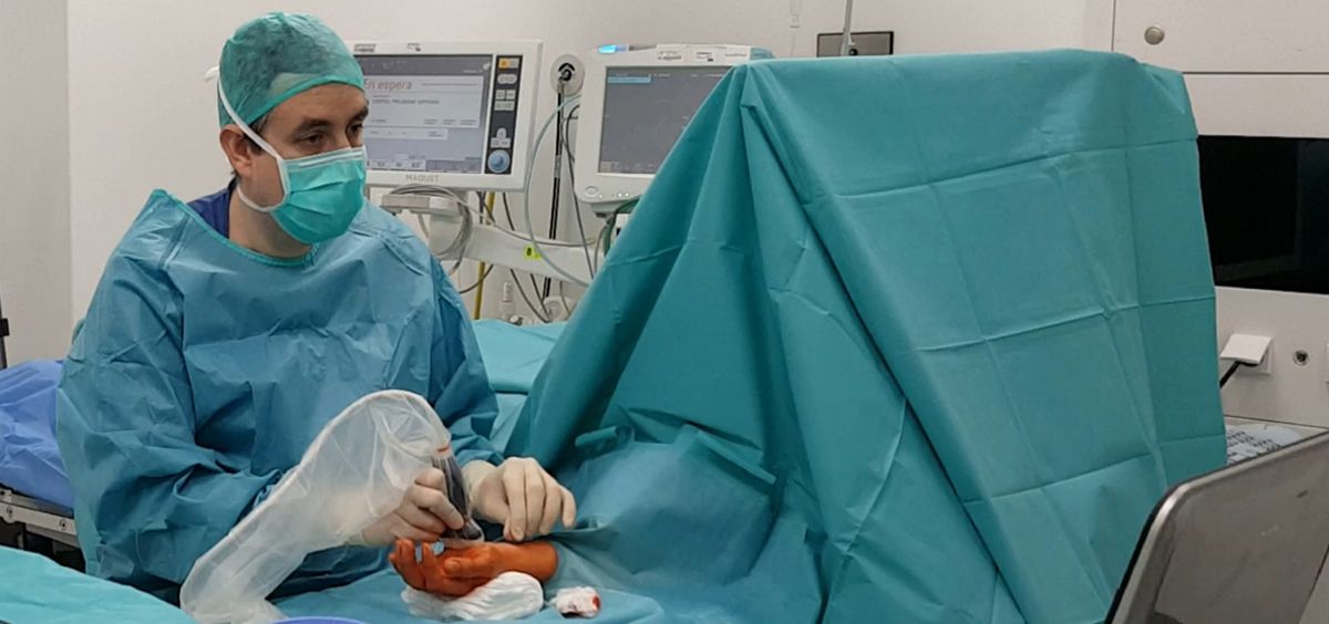 Unidad de cirugía ecoguiada en patología de mano del Hospital Rey Juan Carlos