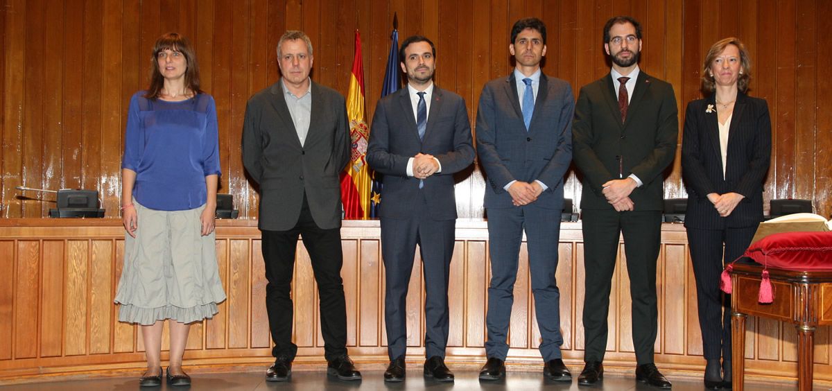 El ministro de Consumo, Alberto Garzón, junto a los nuevos altos cargos del gabinete (Foto. Ministerio de Consumo)