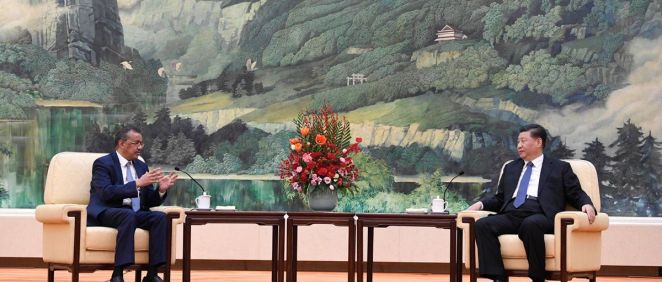 El director general de la Organización Mundial de la Salud (OMS), Tedros Adhanom Ghebreyesus y el presidente de la República Popular de China, Xi Jinping (Foto. OMS)