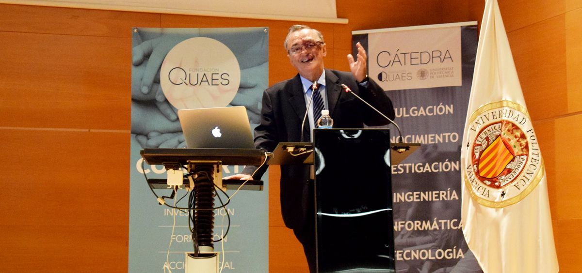 Mariano Barbacid, durante su conferencia en el I Foro de Medicina Personalizada de Fundación Quaes (Foto. ConSalud)