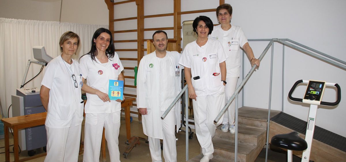 Profesionales de Unidad de Fisioterapia Respiratoria del servicio de Rehabilitación del Hospital Virgen de la Luz de Cuenca (Foto. Castilla La Mancha)