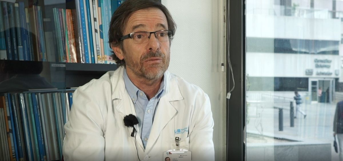 José Ramón Arribas, jefe de sección de Medicina Interna Enfermedades Infecciosas del Hospital La Paz Carlos III (Foto. Captura del vídeo de la Comunidad de Madrid)