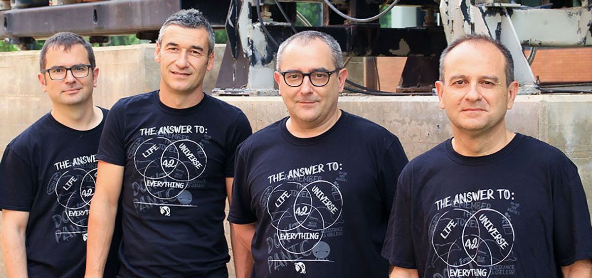 De izquierda a derecha, Alberto Albiol (iTEAM), Luis Caballero y Francisco Albiol (IFIC), Antonio Albiol (iTEAM) (Foto