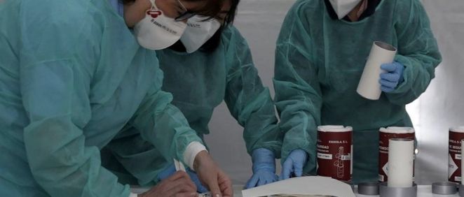 Imagen de archivo de unas enfermeras trabajando con mascarillas. (Foto. SATSE   Archivo EP)
