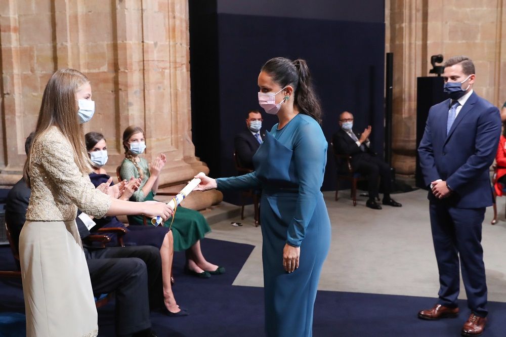 Los sanitarios recogen el premio Princesa de Asturias