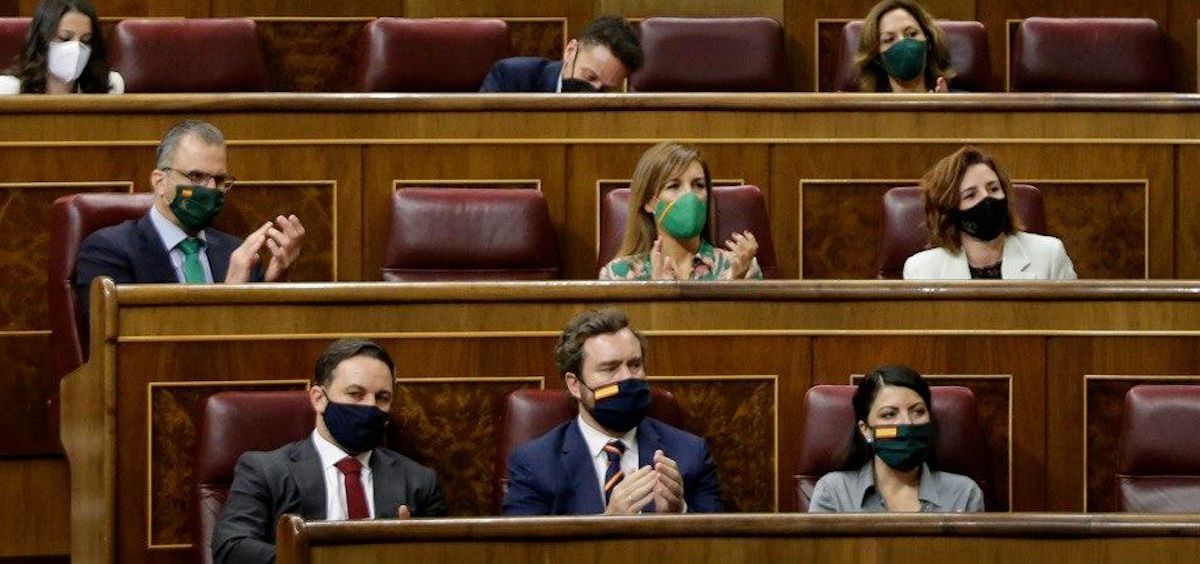 Diputados de Vox durante el debate de la moción de censura (Foto: Congreso)