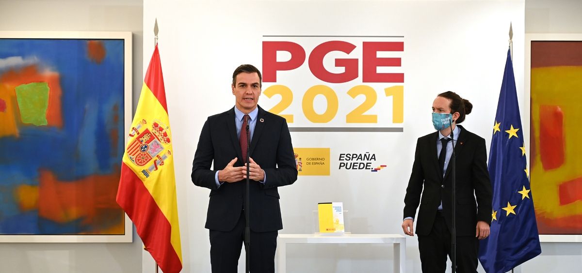 Sánchez e Iglesias durante la presentación de los PGE 2021. (Foto. Pool Moncloa Borja Puig de la Bellacasa)