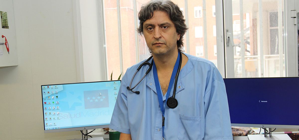 El médico especialista del Servicio de Urgencias del Hospital Clínico San Carlos, Juan González del Castillo (Foto. ConSalud)