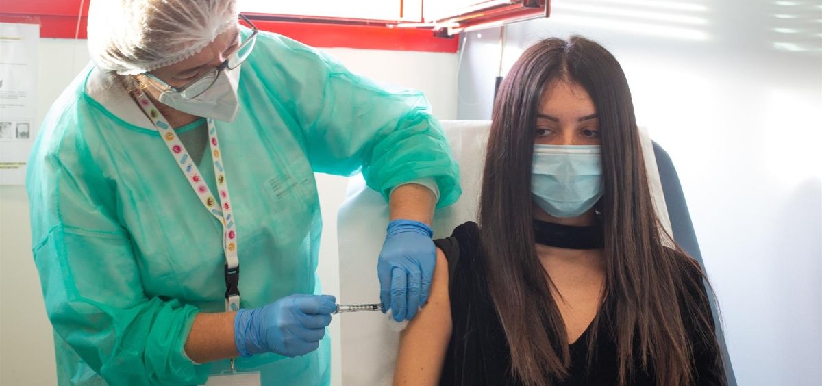 Vacunación contra el coronavirus en Módena, Italia (Foto. 2020 MAX CAVALLARI   MAX CAVALLARI)