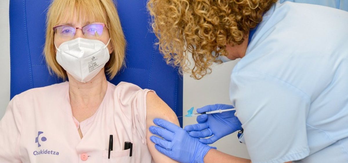 Vacunación profesionales (Foto. Gobierno Vasco)