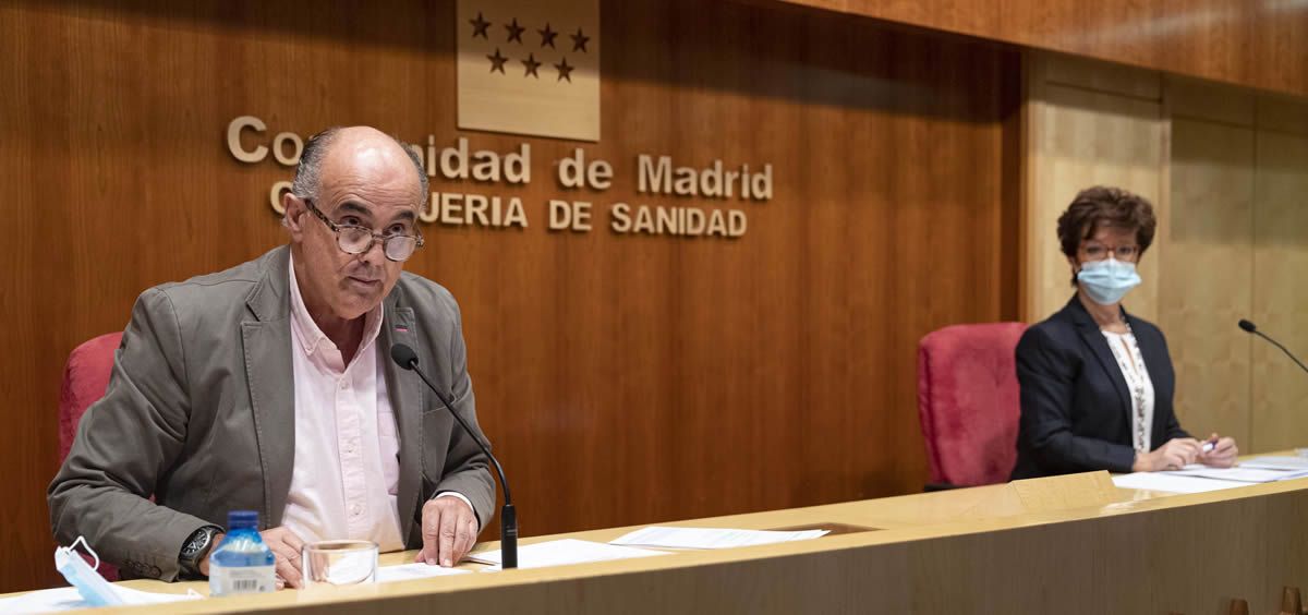 Antonio Zapatero y Elena Andradas, durante una rueda de prensa (Foto: Comunidad de Madrid)