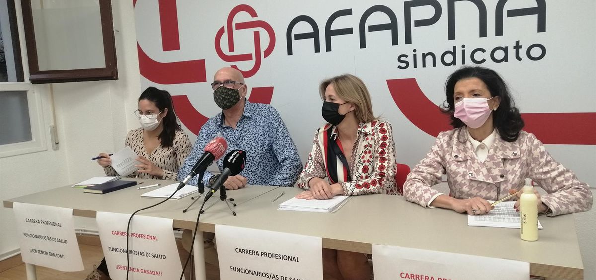 Raquel Santana, Juan Carlos Laboreo, Yolanda Erro y Esmeralda Landa, de Afapna (Foto. Europa Press)
