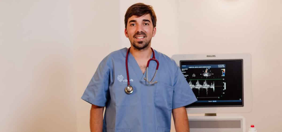 Dr. Pablo García, cardiólogo del Hospital Ribera Almendralejo (Foto: Grupo Ribera Salud)