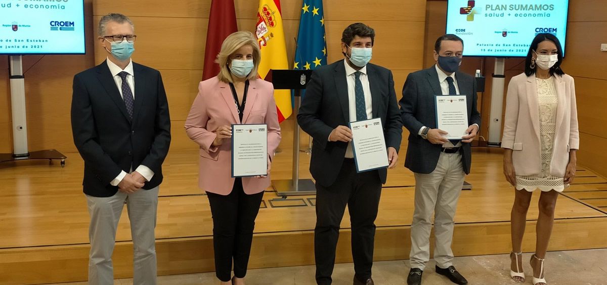Murcia propondrá que el uso de la mascarilla en exteriores no sea obligatorio en julio (Foto. EP)
