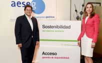 El presidente de AESEG, Raúl Díaz-Varela, y la presidenta de Fedifar, Matilde Sánchez (Foto: Fedifar)