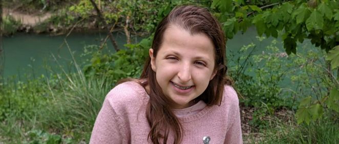 Una niña con síndrome de Rubinstein Taybi (Foto. Asociación Española del Síndrome Rubinstein Taybi)