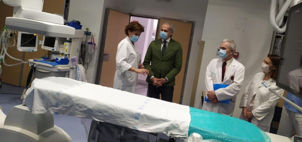El consejero de Sanidad de la Comunidad de Madrid, Enrique Ruiz Escudero, visita el Hospital de La Princesa (Foto: CAM)