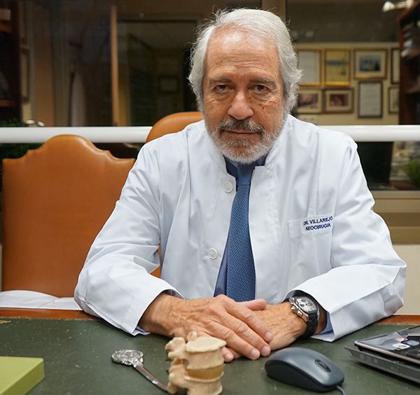 El Dr. Villarejo, jefe de Neurocirugía del Hospital de la Luz. (Foto. Quirónsalud)