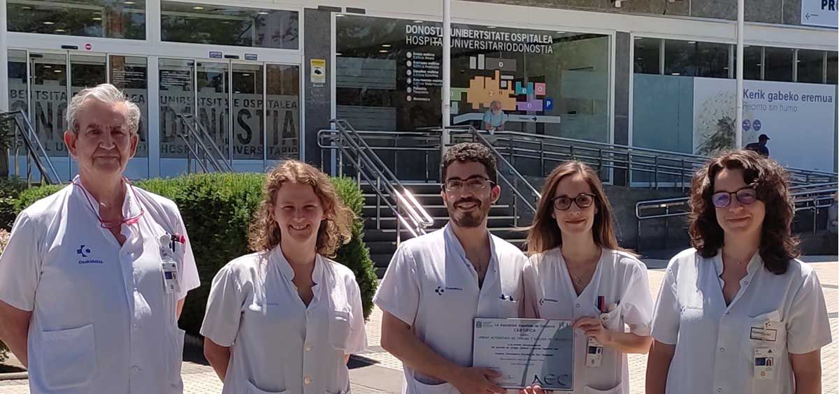 El Hospital Donostia recibe la primera acreditación de la Unidad de Trauma y Cirugía de Urgencias de la AEC (Foto. AEC)