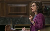 María Jesús Montero, ministra de Hacienda, interviniendo en el Congreso (Foto: Congreso)