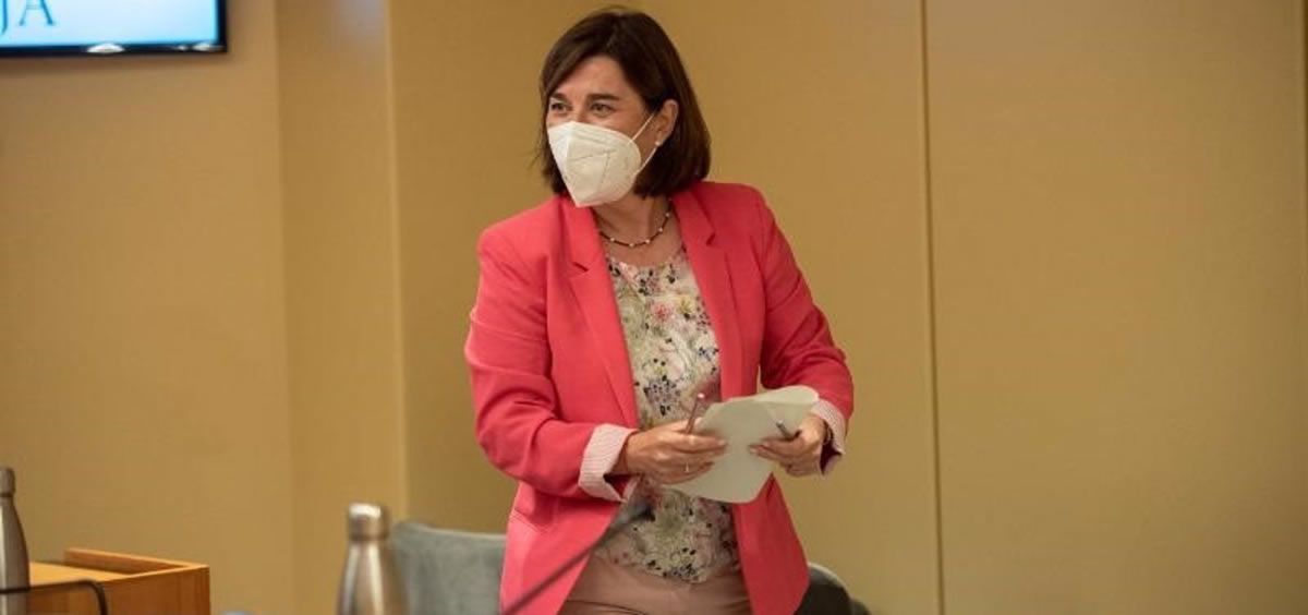 La consejera de Salud, Sara Alba, en el Parlamento de La Rioja (Foto: Gobierno de La Rioja)