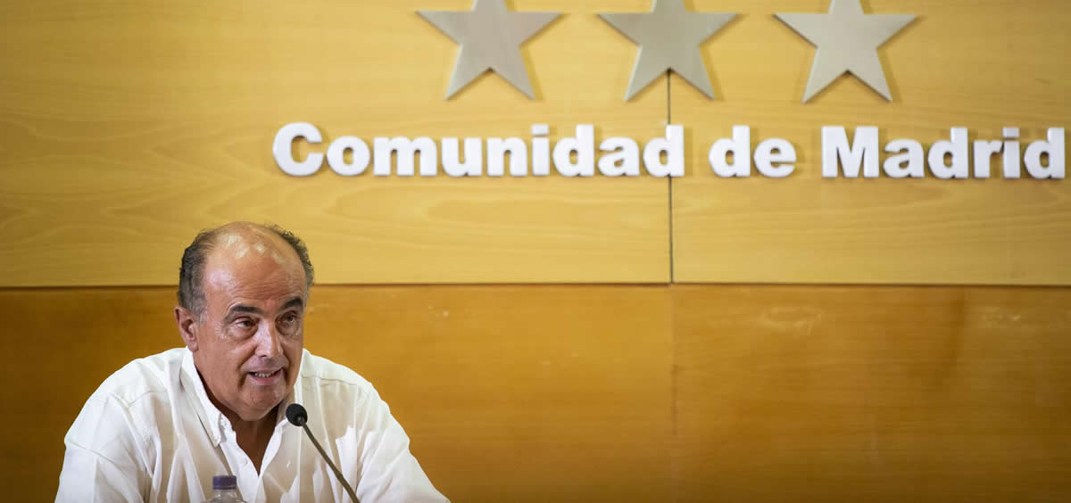 El viceconsejero de Asistencia Sanitaria y Salud Pública de la Comunidad de Madrid, Antonio Zapatero, interviene en una rueda de prensa, en Madrid (Foto: Alejandro Martínez Vélez/EP)