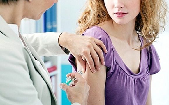 La vacuna nonavalente contra el papiloma humano protege ante otras patologías