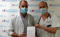 Autores del libro 'De la P a la T. Electrocardiografía paso a paso’. (Foto. Hospital Infanta Leonor)