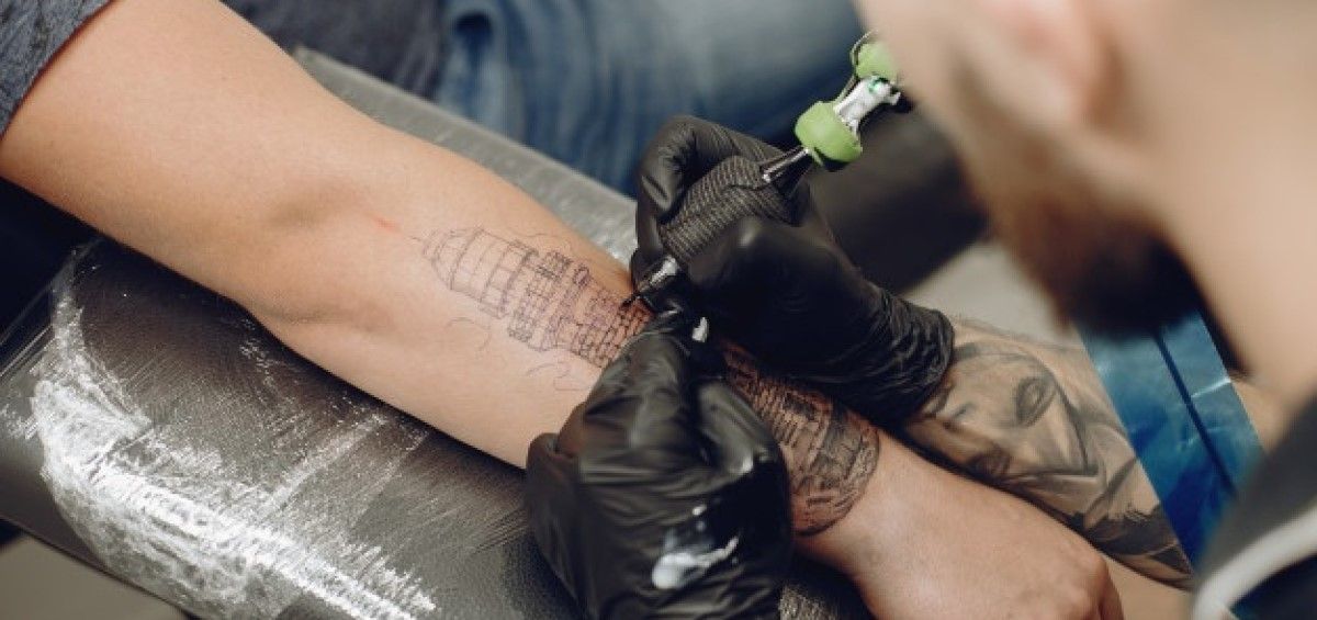 Tatuaje (Foto. Freepik)