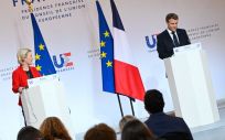 Ursula von der leyen, presidenta de la Comisión Europea, junto a Emmanuel Macron, presidente de la República de Francia (Foto: CE)