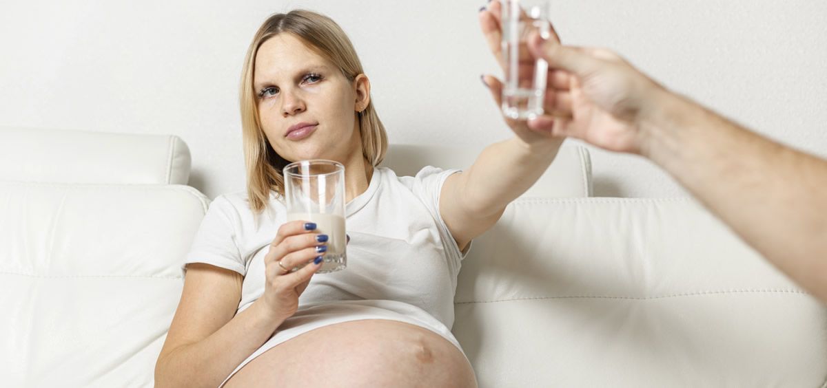 No se debe consumir alcohol durante el embarazo. (Foto. Freepik)