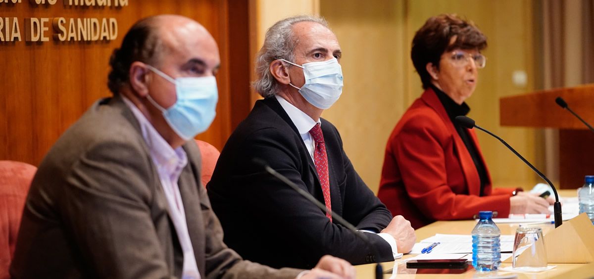 Antonio Zapatero, Enrique Ruiz Escudero y Elena Andradas, en rueda de prensa (Foto. Comunidad de Madrid)