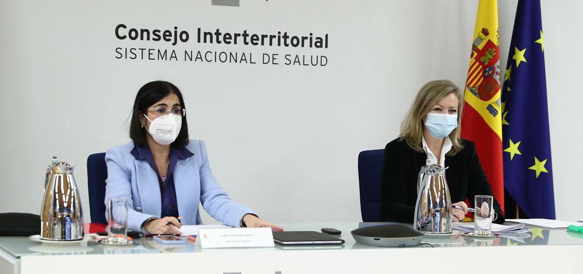 Carolina Darias, ministra de Sanidad, junto a Dionisia Manteca, subsecretaria de Sanidad (Foto: Pool Moncloa / Fernando Calvo) 