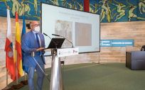 El consejero de Sanidad, Miguel Rodríguez, durante la presentación oficial del mapa de datos en salud (Foto. Raúl Lucio, Gobierno de Cantabria)