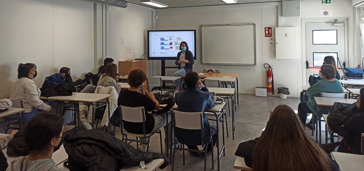 El Hospital de Torrejón forma a adolescentes en primeros auxilios