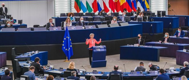 Pleno del Parlamento Europeo durante una sesión en la que participa Ursula von der Leyen, presidenta de la Comisión Europea (Foto: Europarl)