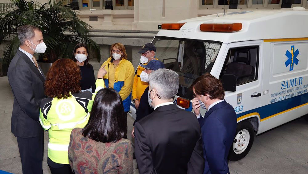 Los Reyes presiden el acto conmemorativo del XXX aniversario de SAMUR-PC (Foto: Ayuntamiento de Madrid)