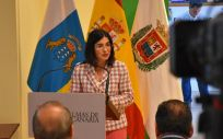 La ministra de Sanidad, Carolina Darias, en la firma para la segunda fase del Programa Nereu en el CEIP 'Las Rehoyas' (Foto: Ministerio de Sanidad)