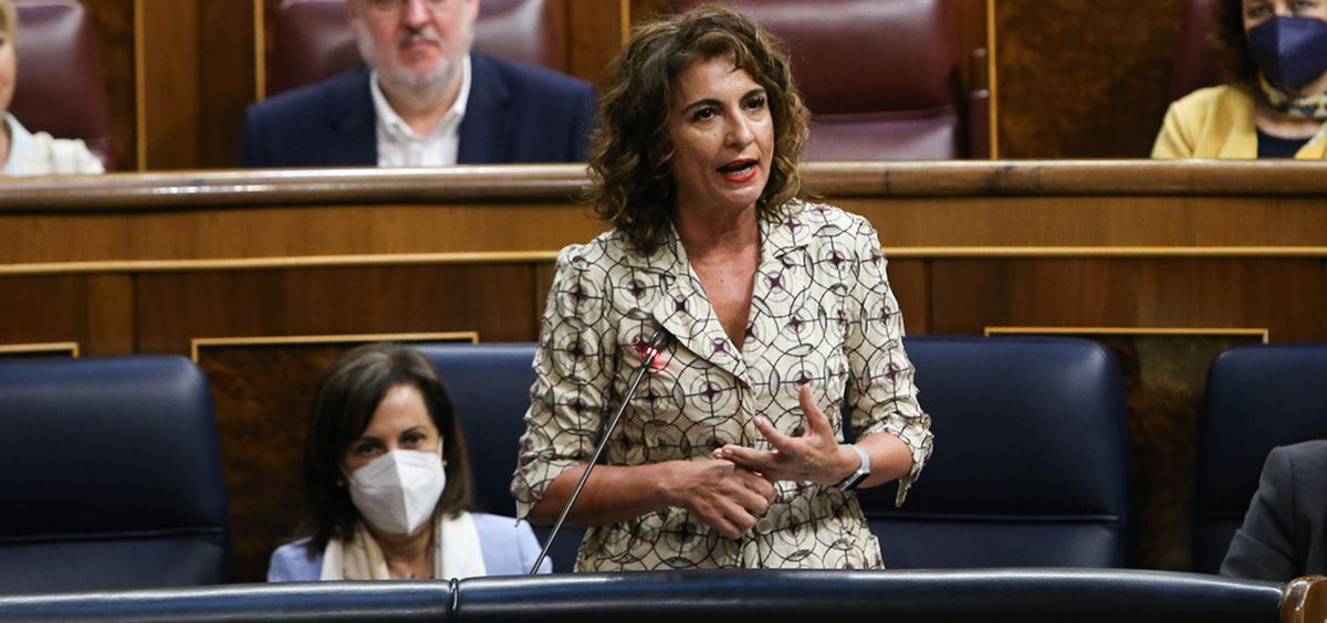 María Jesús Montero, ministra de Hacienda, en la sesión de control al Gobierno (Foto: Congreso)