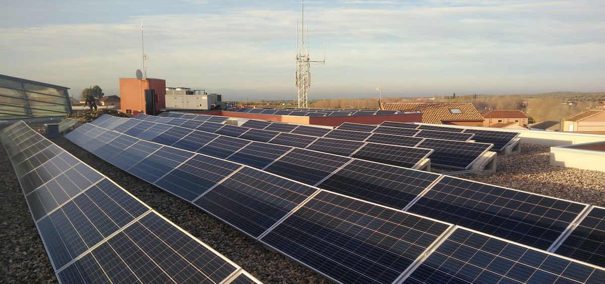 Placas fotovoltaicas en los centros de salud de Bargas, Polán y Villaluenga de la Sagra (Foto. Castilla La Mancha)