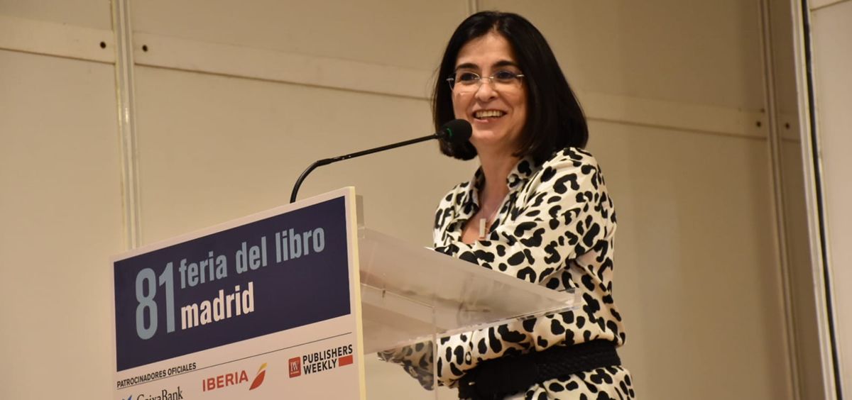 Carolina Darias, ministra de Sanidad, en la 81 Feria del Libro de Madrid (Foto: M. Sanidad)
