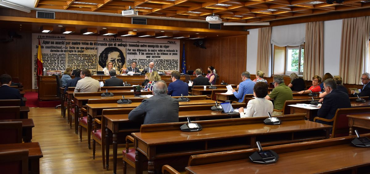 Sesión de la Comisión de Función Pública en el Senado (Foto: Senado)