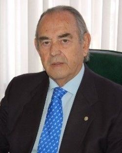 El Dr. Juan Manuel Contreras, secretario general del Colegio de Médicos de Sevilla. (Foto. OMC)