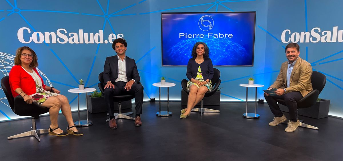 Nicolás Zombré, Ángela Hernández y Blanca Rubio en el plató de ConSalud TV