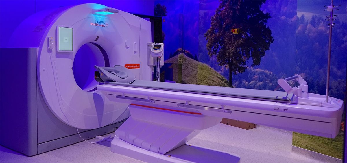 El Hospital La Luz de Madrid incorpora un nuevo equipo de diagnóstico TAC Multidetector de 128 cortes (Foto. Quirónsalud)